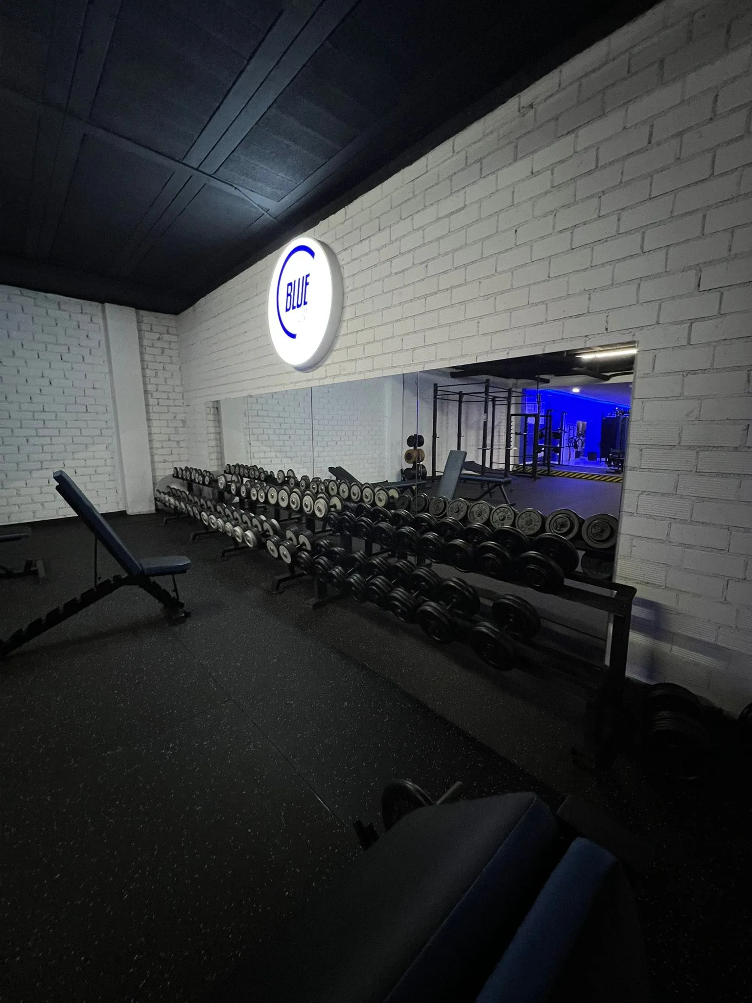 Blue Gym instalaciones Gimnasio en Lucena, Córdoba.